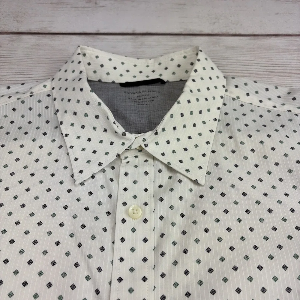 Banana Republic Slim Fit Men's XL White Diamond Print Long Sleeve Shirt EXC
